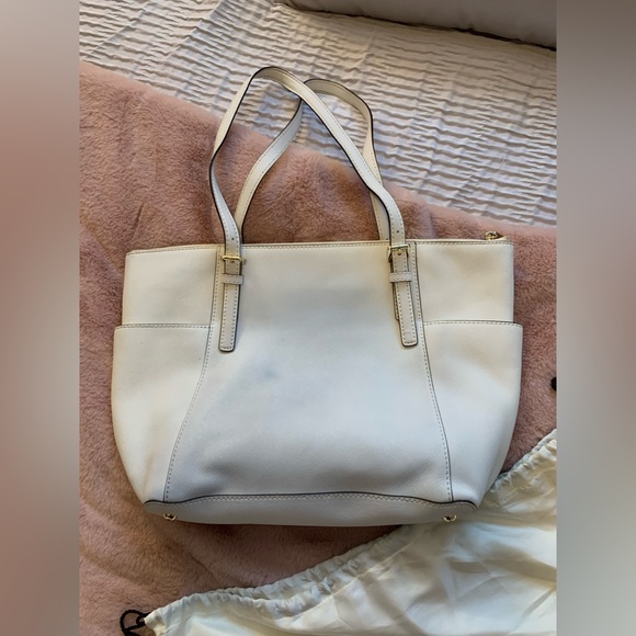 Michael Kors Set - Picture 6 of 16